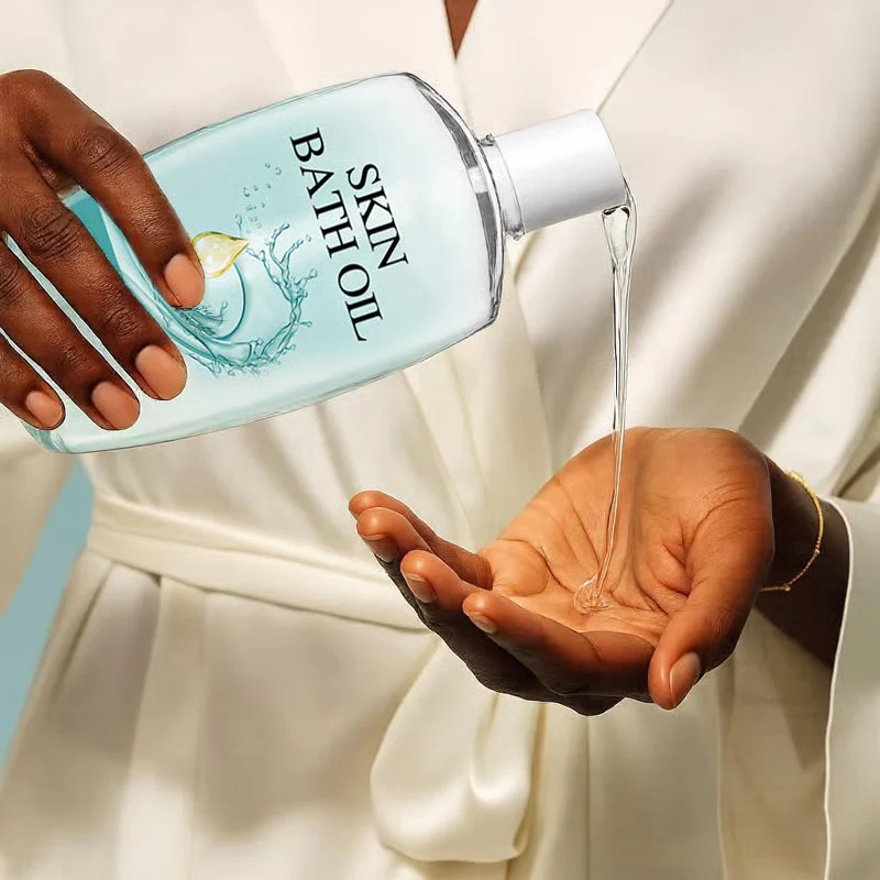 ChronoLux Body Oil - Silky Skin & A Bug-Free Evening - 50% OFF - Image 2