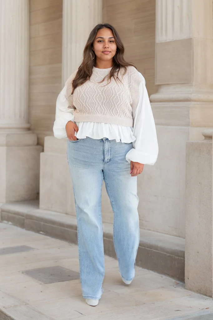 FormFlex Jeans - Flaunt Your Curves, Comfortably - 50% OFF - Image 4
