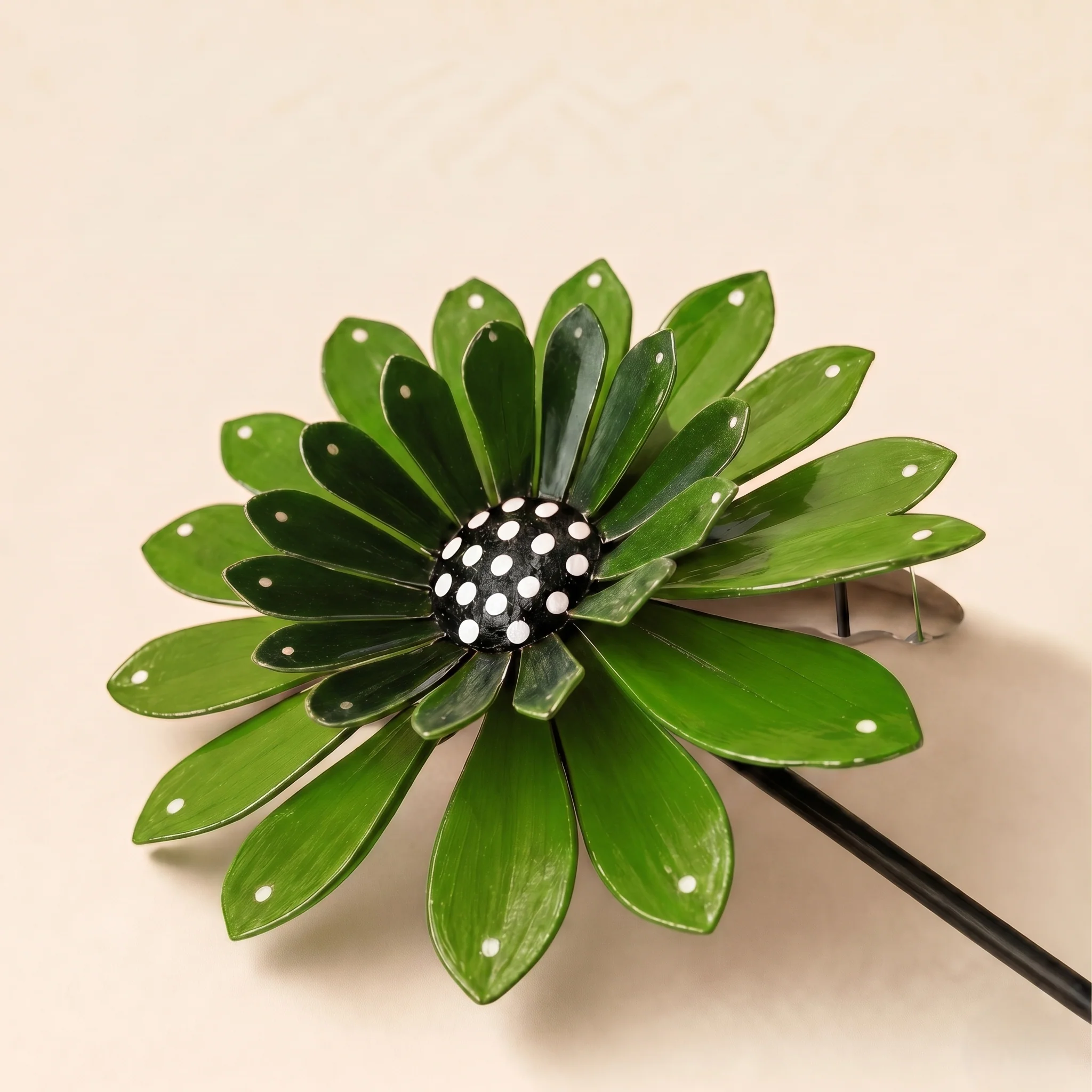 Bloomvale™ – Hand-Shaped 3D Metal Zinnia Garden Stakes with UV-Coated Weatherproof Finish + 50% OFF - Image 14