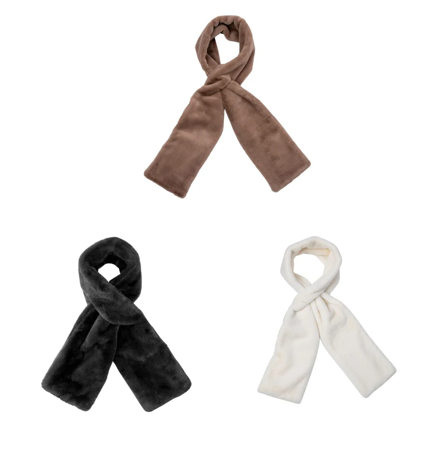 The ComfyHide Faux Fur Scarf - Secret Zipper Pocket, Ultra-Plush Comfort, and Stay-Put Design + 50% OFF - Image 7