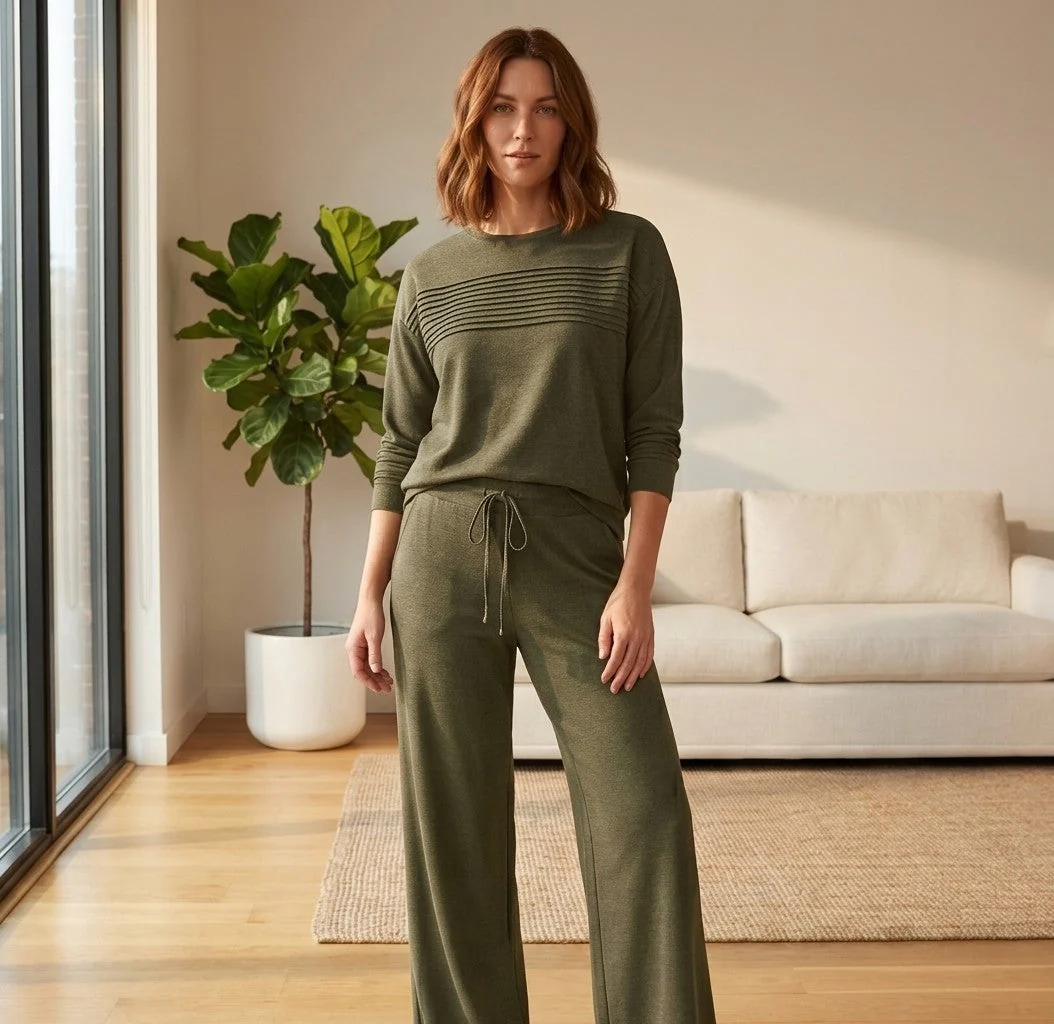 Sofrel™ – Soft Pleated 2-Piece Lounge Set for Women | Long Sleeve Top & Wide-Leg Drawstring Pants + 50% OFF - Image 9