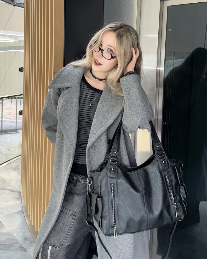 The AuraBrooklyn Bag — Stockholm Design, Modern Soul + 50% OFF - Image 3